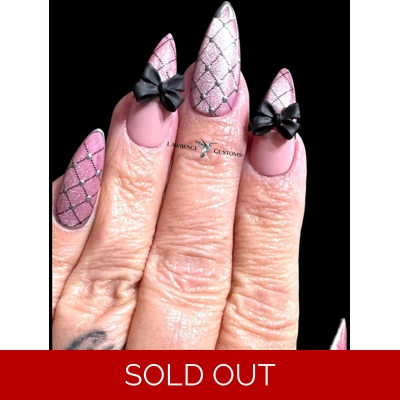 Nail Set - Pink Fishnets